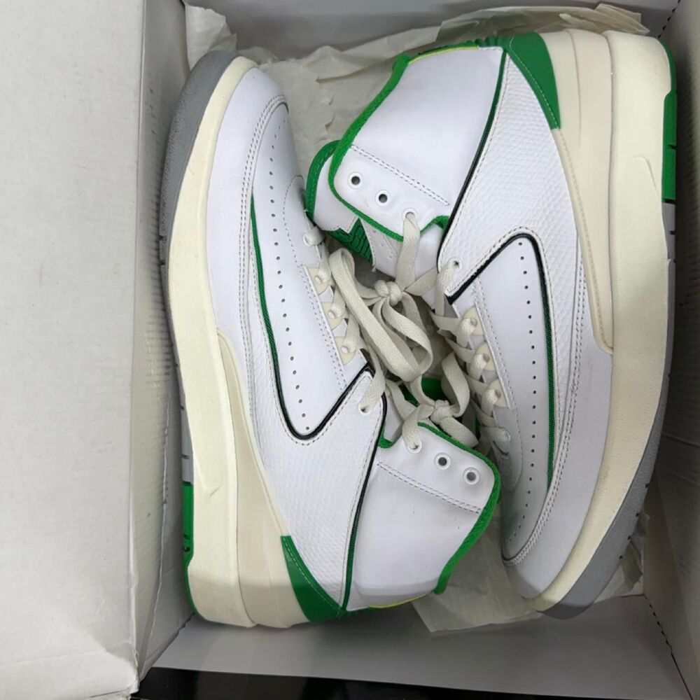 Jordan Men's White and Green Trainers